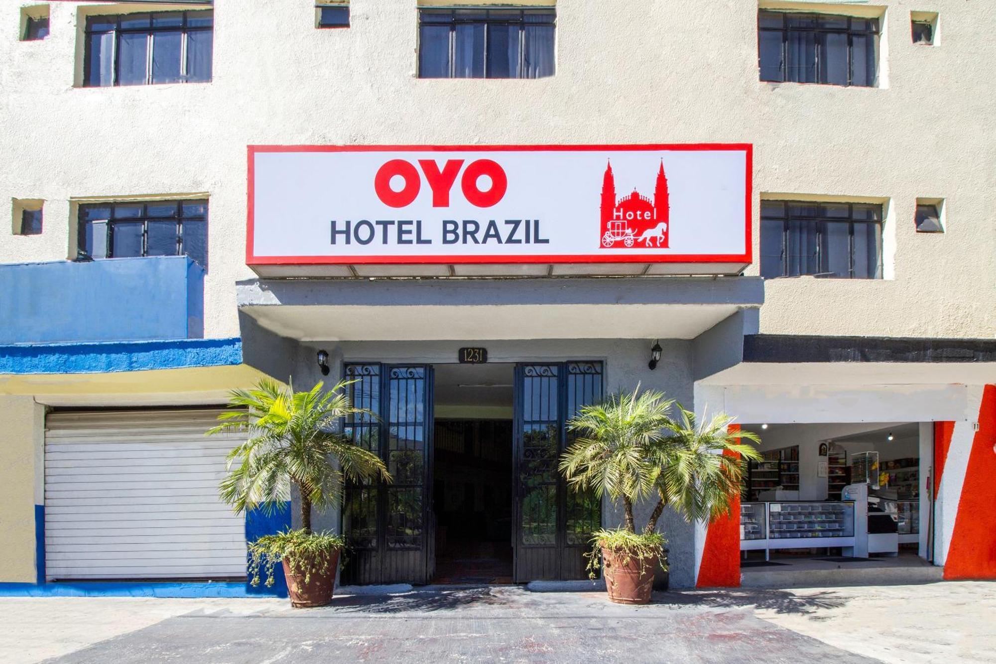 Oyo Hotel Brazil,Guadalajara,Estadio Jalisco ภายนอก รูปภาพ
