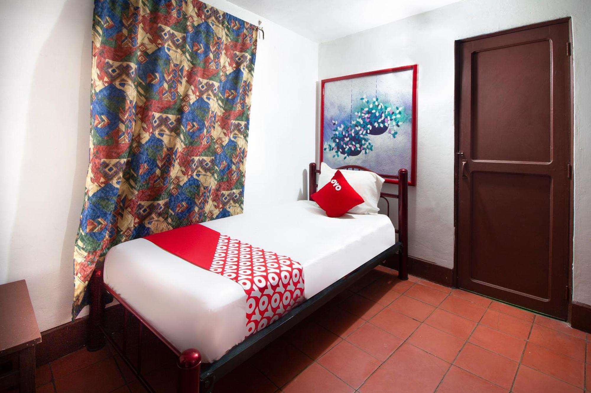 Oyo Hotel Brazil,Guadalajara,Estadio Jalisco ภายนอก รูปภาพ