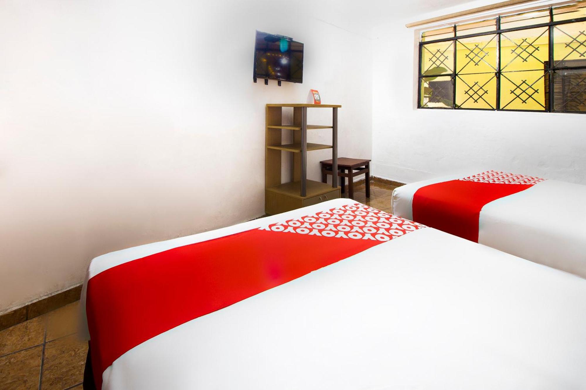 Oyo Hotel Brazil,Guadalajara,Estadio Jalisco ภายนอก รูปภาพ