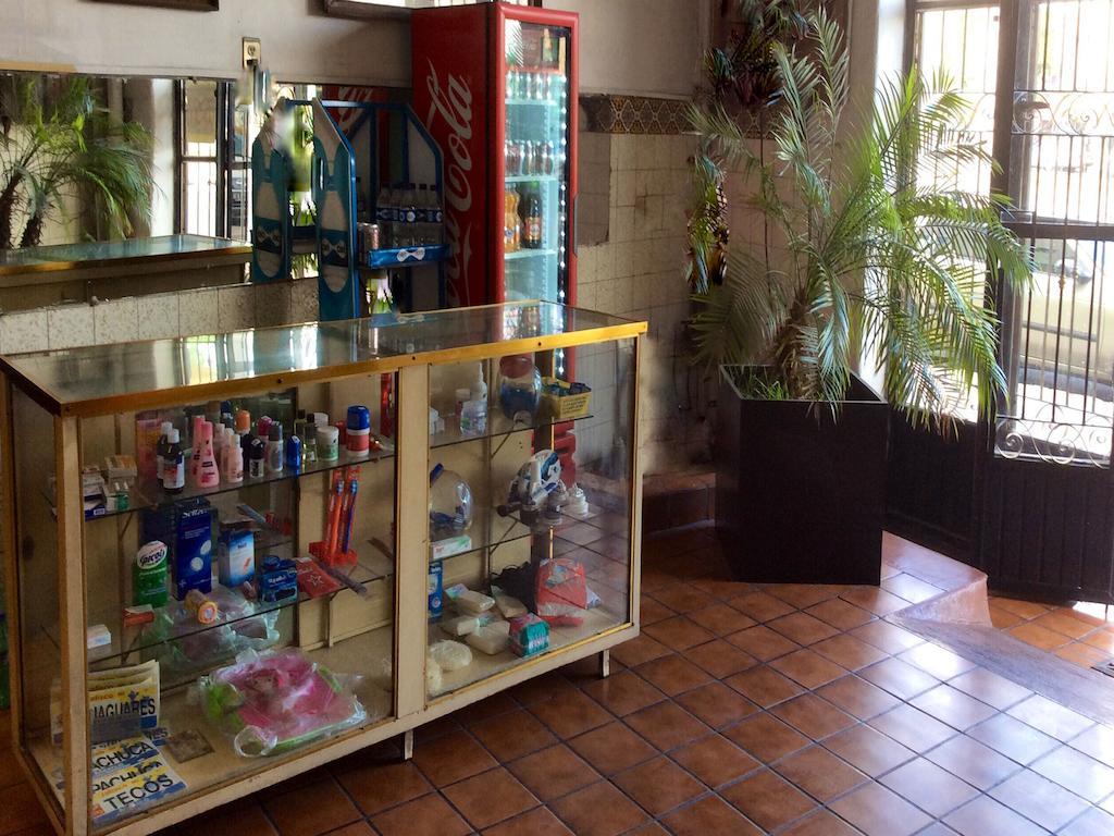 Oyo Hotel Brazil,Guadalajara,Estadio Jalisco ภายนอก รูปภาพ
