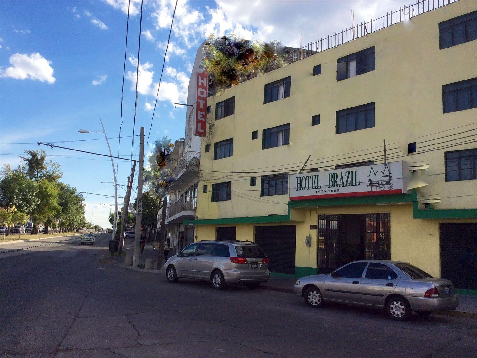 Oyo Hotel Brazil,Guadalajara,Estadio Jalisco ภายนอก รูปภาพ